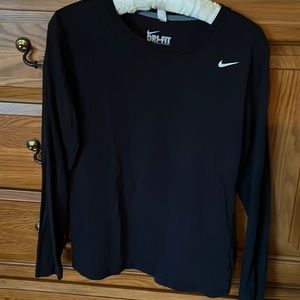 Nike long sleeve black shirt